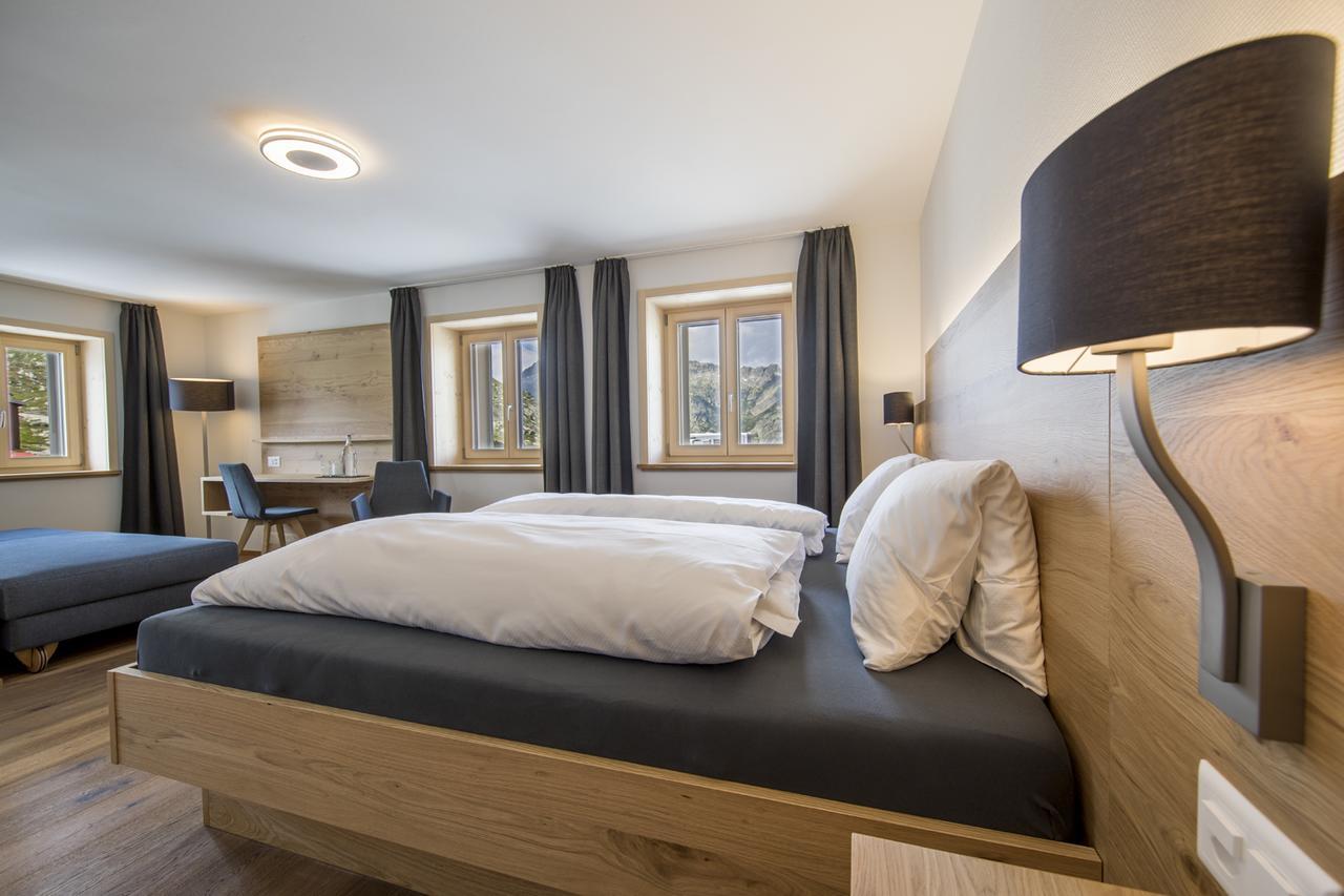 Grimsel Passhoehe Hotel 3*