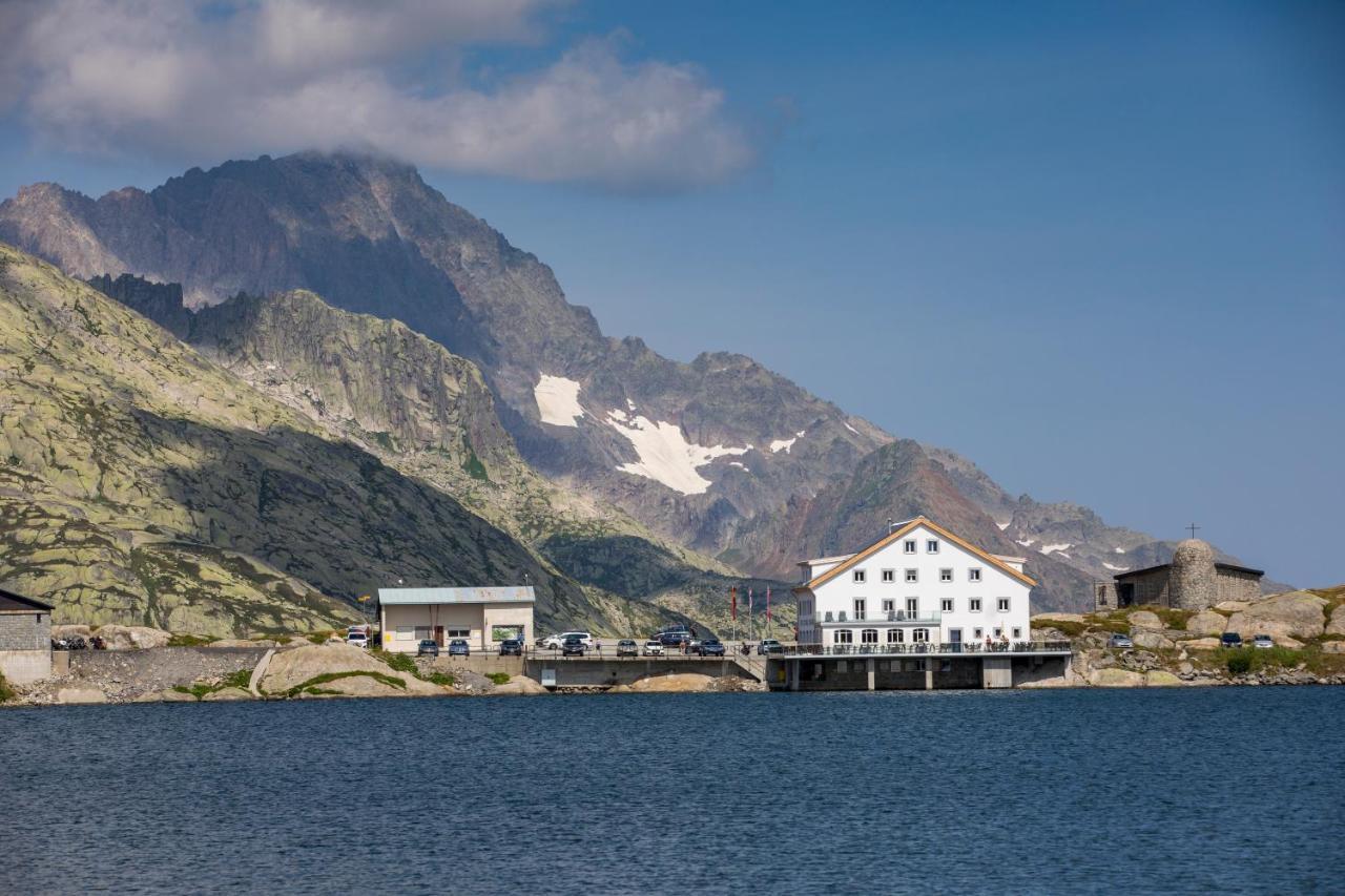 Grimsel Passhoehe 3*