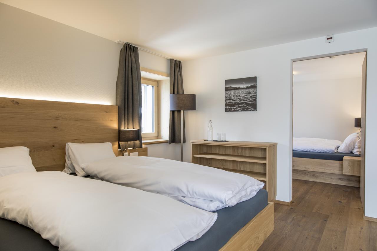 Grimsel Passhoehe 3*